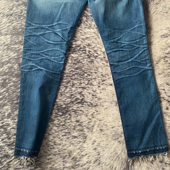True Religion Limited edition PATCHED Cameron Jeans - Picture 4 of 5